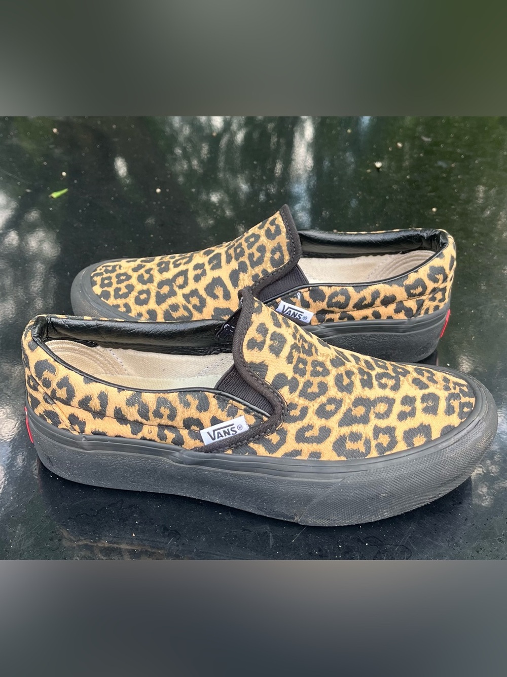 Vans Leopard Print Slip-On Loafers - Black & Tan size 6